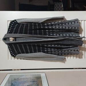 Bestow Women's 1XL Navy & Gray Geometric Boho Open Front Long Cardigan Sweater